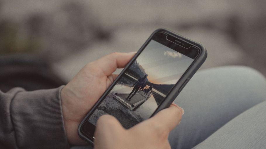 SIM и eSIM в Казахстане: как подключиться
