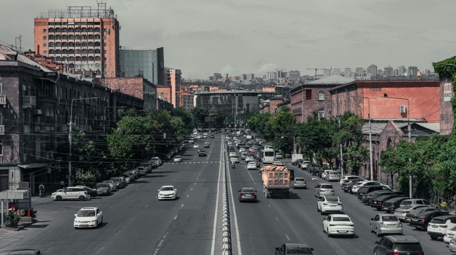 Транспорт Еревана: метро, автобусы и такси