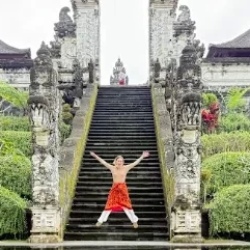 День 13. Церемония Melukat (Tirta Empul)