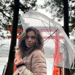 День 7. Гейзеровое озеро на корабле и встреча с Токио