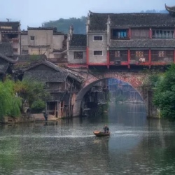 День 8. Фэнхуан (Fenghuang)— Чжанцзяцзе (Zhangjiajie)