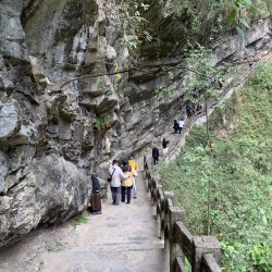 День 2. Three Natural Bridges — вау-день природы