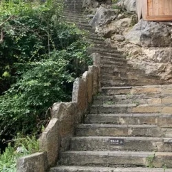 День 8. Едем в древний город Гунтань