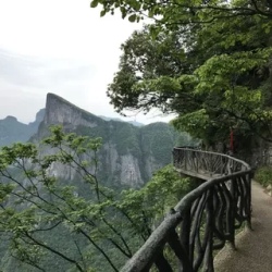 День 4. Гуйлинь , река Ли , бамбуковые плоты