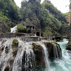 День 8. Великолепный каньон с каскадными водопадами