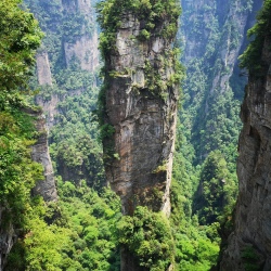 День 6. Горы Аватара, пешеходная тропа, лифт Байлун