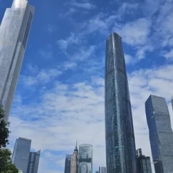 День 1. Встреча