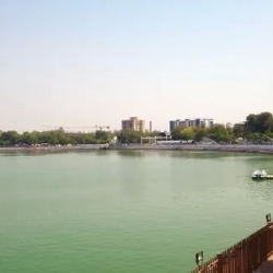 День 1. Arrival in Ahmedabad