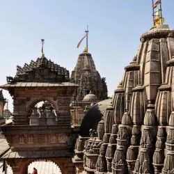 День 5. Bhavnagar - Palitana - Bhavnagar (70km / 02hrs)