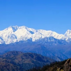 День 2. Delhi – Bagdogra by flight & Bagdogra – Darjeeling