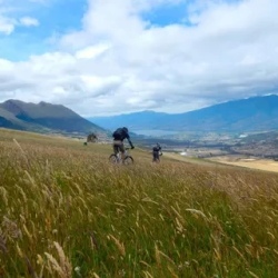 День 4. Cycling the Foothills of Imbabura Volcano