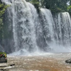 День 2. Рассвет у Ангкора, водопад и озеро Тонлесап