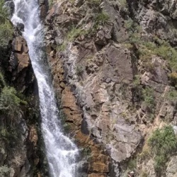 День 3. Водопад, плато, водохранилище и ночевка в юрте