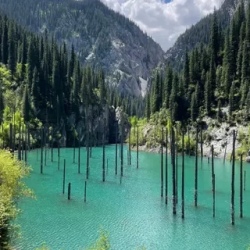 День 3. Сказочные озёра, лошади и колорит