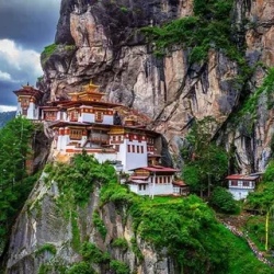 День 8. Hike to Tigers Nest Monastery
