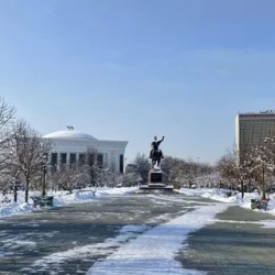 День 2. Экскурсия по Ташкенту. Переезд в Самарканд, 330 км