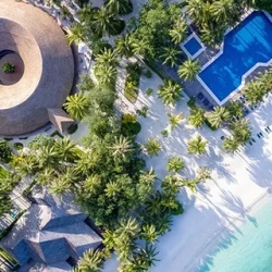 День 2. Досуг в курортном отеле и спа-центре Meeru Island (Ai)