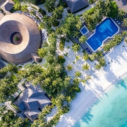 День 2. Досуг в курортном отеле и спа-центре Meeru Island (Ai)