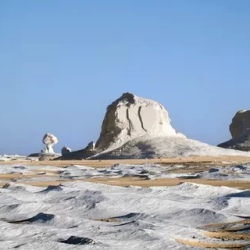 День 4. Adventure in the White and Black Desert