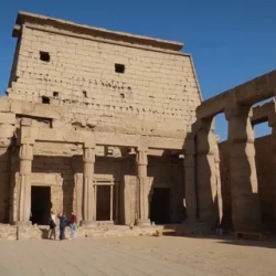 День 8. Exploring the East Bank of Luxor
