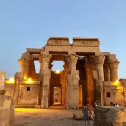 День 5. Sailing to Aswan – Visit Edfu & Kom Ombo Temples