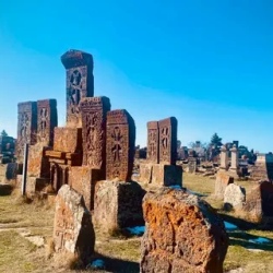 День 3. Трижды джан-армянская Щвейцария, Севан и хачкары