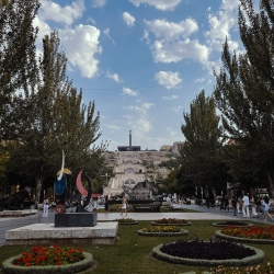 День 3. Розовый город, Храм Гарни и Монастырь Гегард
