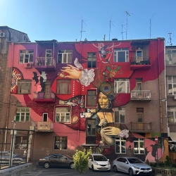 День 2. Пеший тур по Еревану