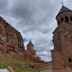 День 2. Хор Вирап, Нораванк, Караундж Или Шаки