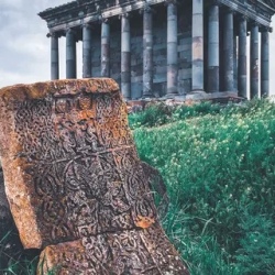 День 4. Гарни, Гегард, Выпечка лаваша