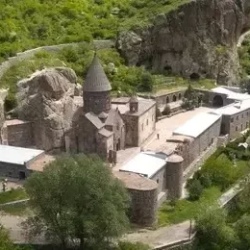 День 6. Звартноц, Эчмиадзин, Гегард, завод Арарат