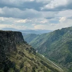 День 3. Прекрасный Лори