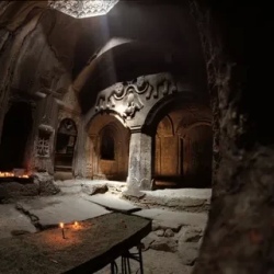 День 2. Гарни, Гегард, скалы Симфония камней