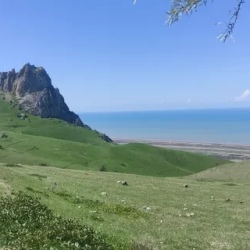 День 3. Розовое озеро, Янардаг, Бешбармаг, Радужные горы
