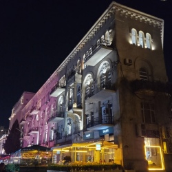 День 2. Город Шеки