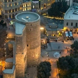 День 1. Бакинский бульвар и Нагорный парк