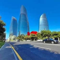 День 2. Малая Венеция, Музей ковра, Старый Город