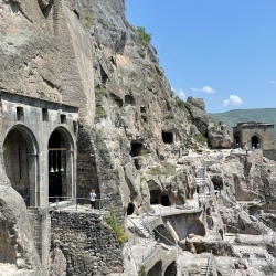 День 5. Город в скалах Вардзия, каньон Дашбаши, Kass Land
