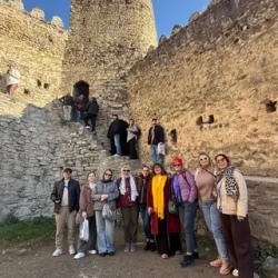 День 5. Казбеги, Ананури, Гудаури