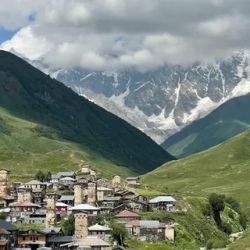 День 2. Ушгули + пикник на качелях