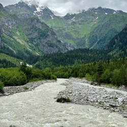 День 5. Водопад Шдурга (хайкинг), музей и башни горцев