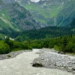 День 5. Водопад Шдурга (хайкинг), музей и башни горцев