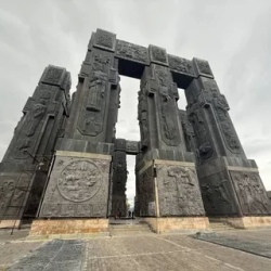 День 2. Два в одном - современный и исторический Тбилиси