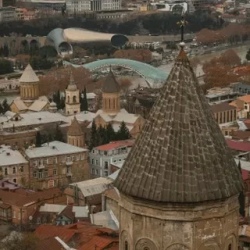 День 1. Заезд в отель и знакомство