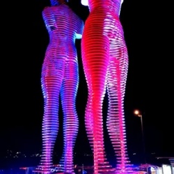 День 9. Переезд в Батуми. Море.