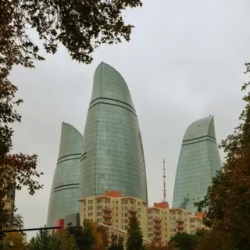 День 1. Трансфер из аэропорта Баку - пешеходная экскурсия
