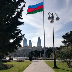 День 6. Перелет в Азербайджан и экскурсия по Баку