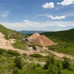 День 8. Треккинг мимо рудника