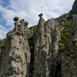 День 6. Каменные грибы