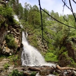 День 2. Камышлинский водопад, Чемал, о.Патмос, Чеч-Кыш